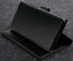 StilGut - Samsung Galaxy S22 Ultra Flip Cover Talis Mit Kartenfach 16 StilGut - Samsung Galaxy S22 Ultra Flip Cover Talis Mit Kartenfach -StilGut Verkaufs-Shop Samsung Galaxy S22 Ultra Wallet Case Black Shop 5