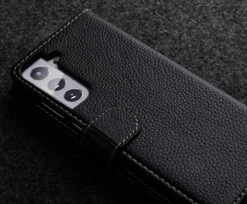 StilGut - Samsung Galaxy S21 Flip Cover Talis Mit Kartenfach 18 StilGut - Samsung Galaxy S21 Flip Cover Talis Mit Kartenfach -StilGut Verkaufs-Shop samsung galaxy s21 wallet case talis black 06