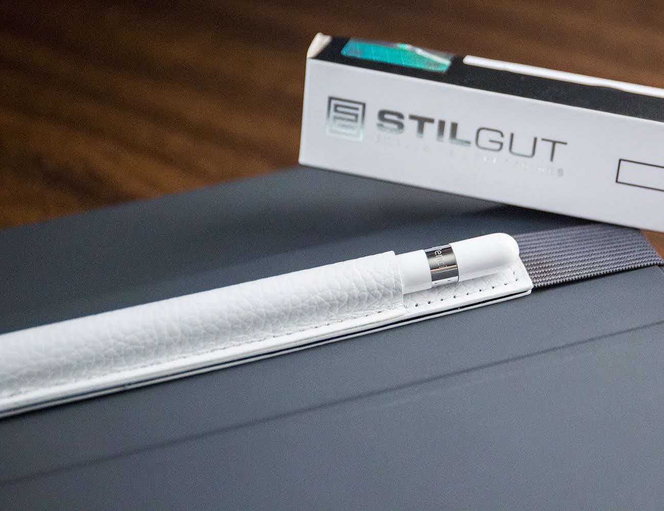 StilGut Verkaufs-Shop -StilGut Verkaufs-Shop StilGut Leather Sleeve for Apple Pencil 01